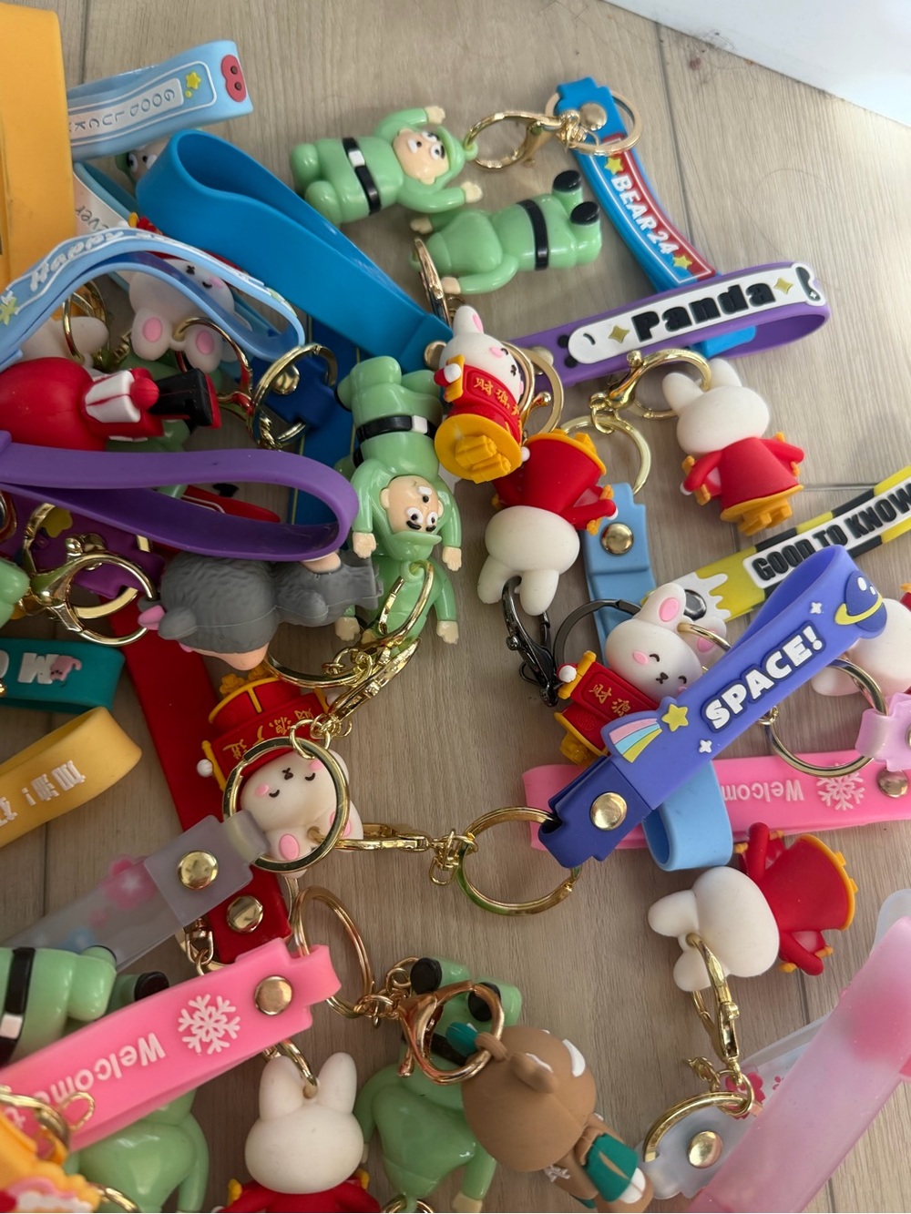 50 piece keychain bundle - Picture 6 of 6